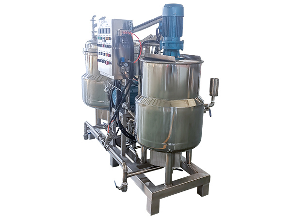 倒蒸地瓜干滲糖鍋